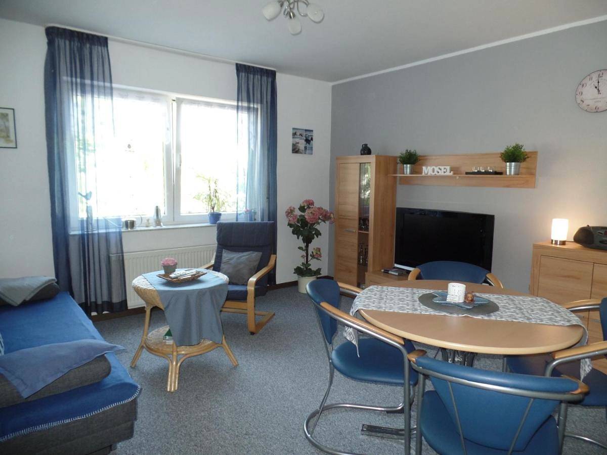 Ganze Wohnung, One-Bedroom Apartment in Burg Eltz, Burgen (Mosel)