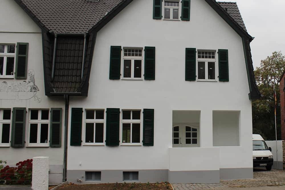 Ganze Wohnung, Ferienwohnung/App. für 5 Gäste mit 80m² in Zülpich in Zülpich, Eifel (Nordrhein-Westfalen)