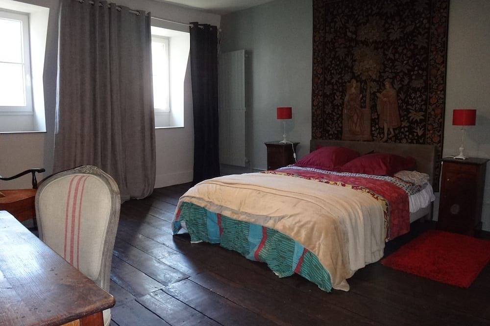 Apartamento entero, Encantadora casa de campo - distrito histórico y borde del Loira (4/5 personas) in La Charité-sur-Loire, Valle del Loira
