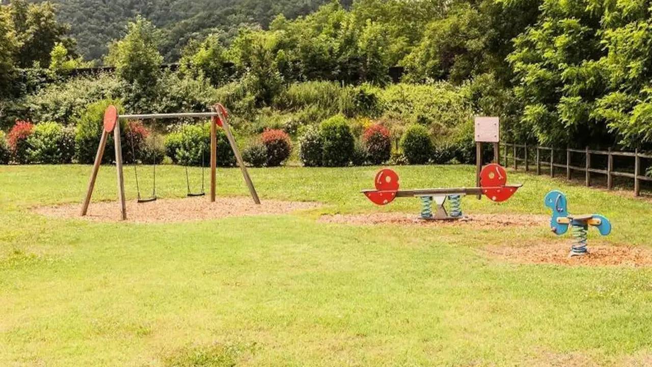 Appartement de vacances entier, Appartement de vacances pour 6 personnes avec jardin in Argentat-sur-Dordogne, Région de Tulle