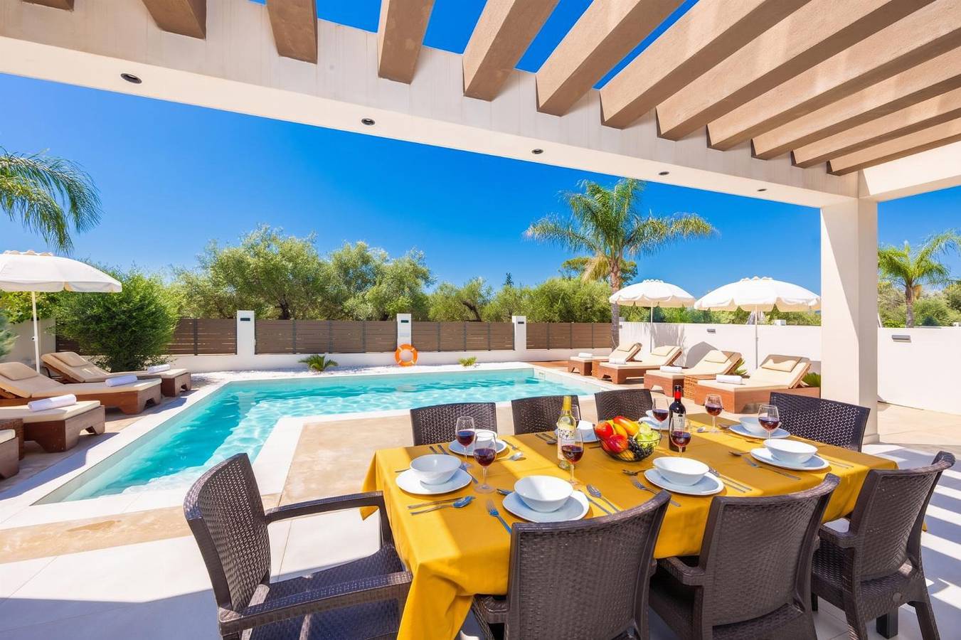 Villa für 8 Personen mit Terrasse in Kalamaki, Zakynthos