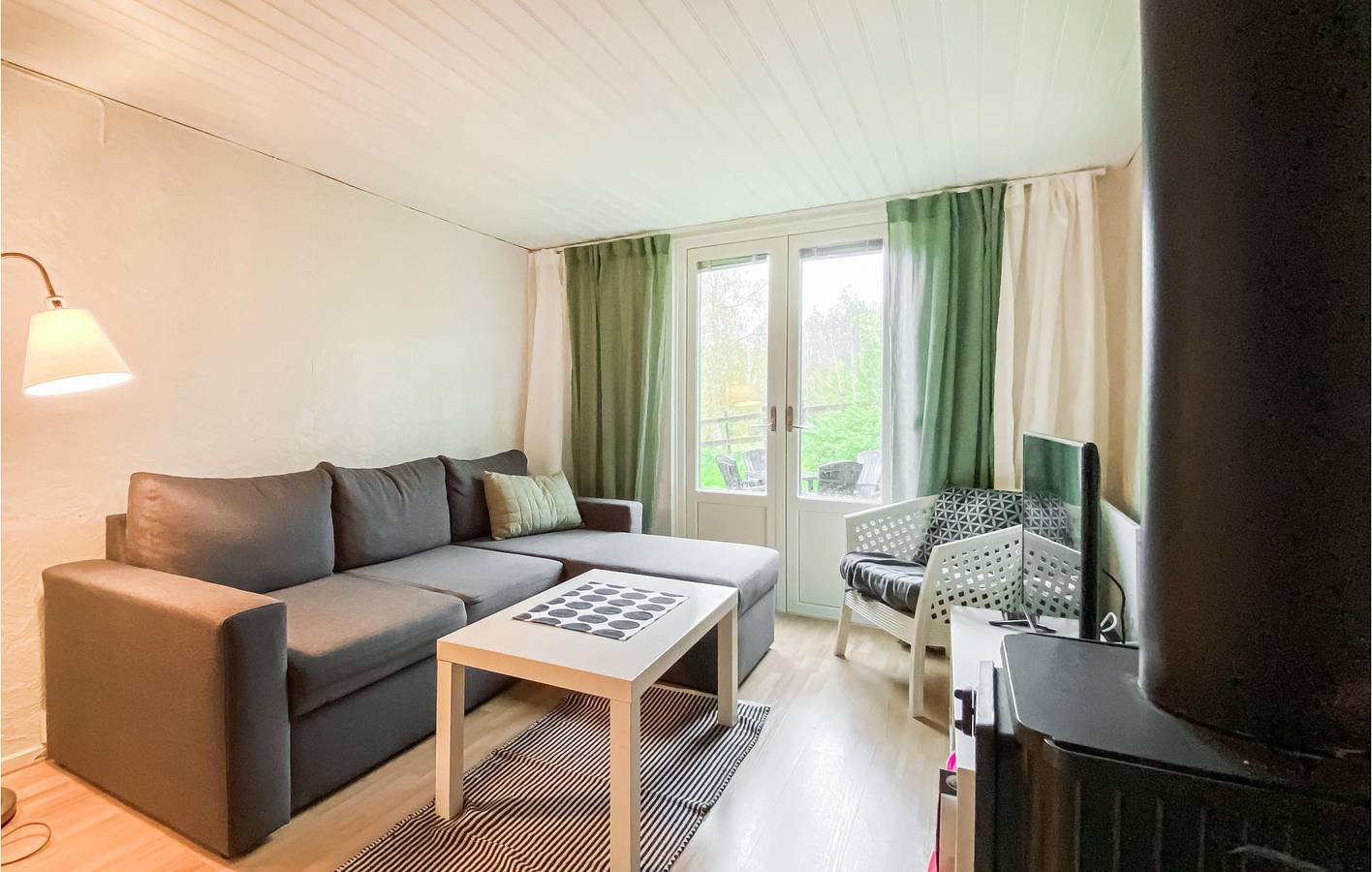 Ferienhaus für 6 Personen mit Garten in Södra Säms distrikt, Västergötland