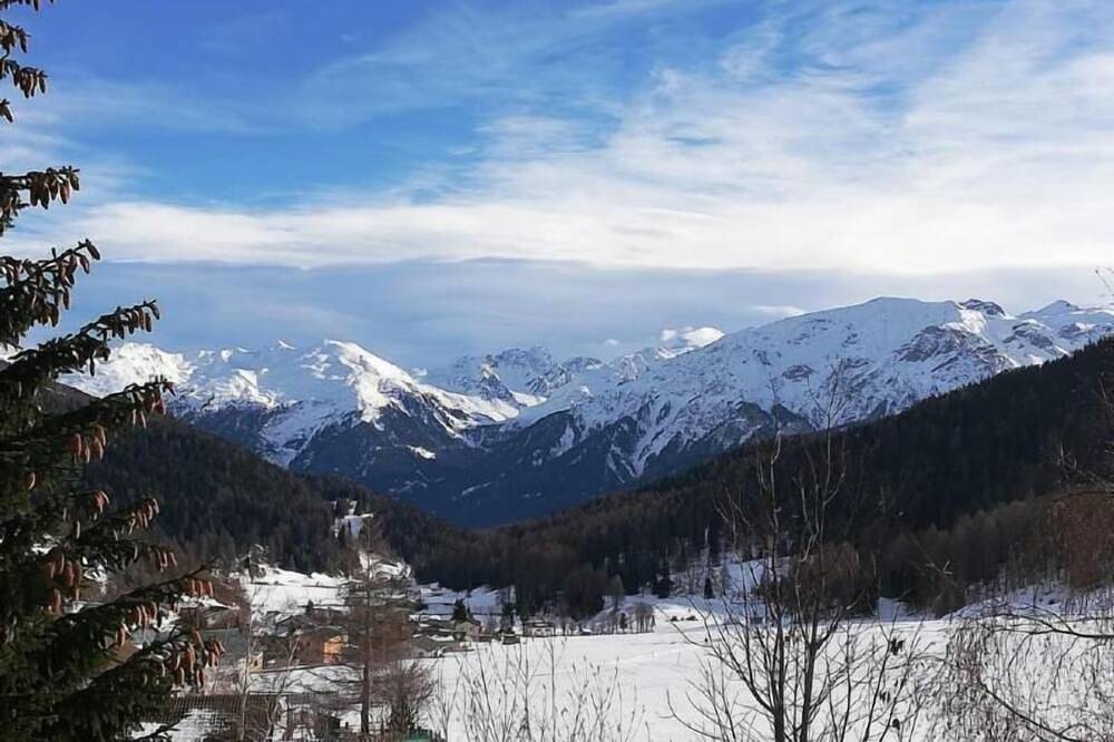 Ganze Wohnung, Ferienwohnung Tschierv für 1 - 4 Personen mit 2 Schlafzimmern - Ferienwohnung in Val Müstair, Unterengadin