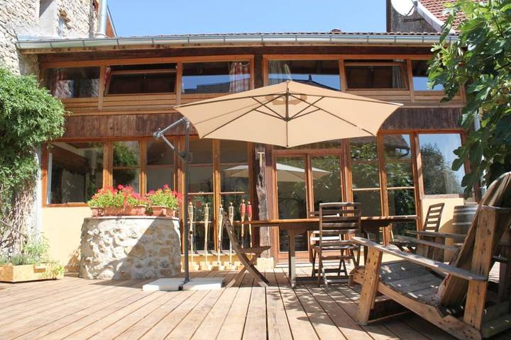 Chambre d’hôte pour 3 personnes, avec jardin dans Belley - 2