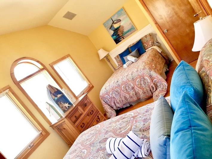 Vacation rental for 10 people, with hot tub and terrace as well as pool in Lake Wallenpaupack