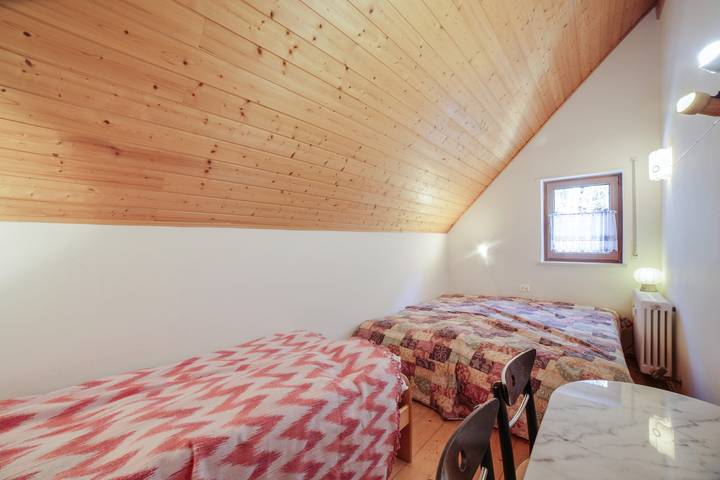 Ganze Wohnung, Maisonette Meraner Blick mit Balkon und Wlan; Parkplätze vorhanden in Hafling, Sarntaler Alpen