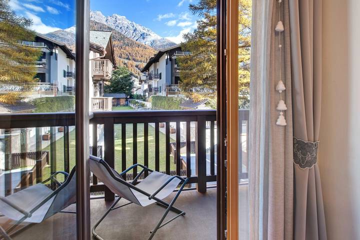 Apartamento entero, Apartamento "Baita Emilia y Daniele 11" con vistas a la montaña, balcones y Wi-Fi in Bormio, Bormio Municipio