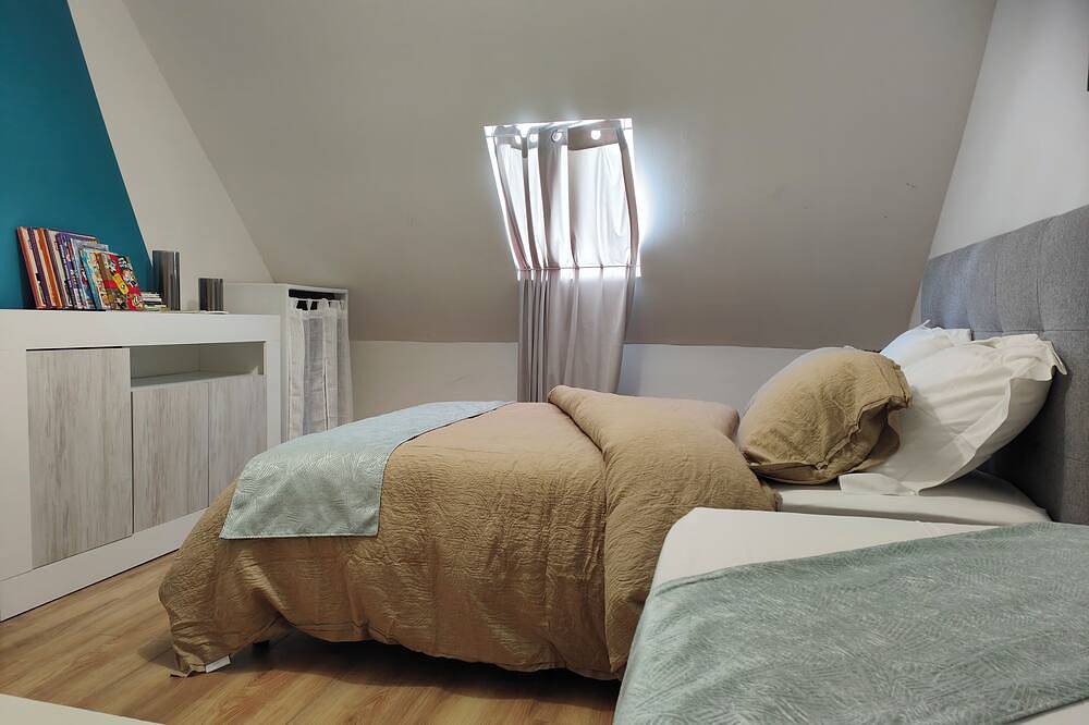 Apartamento entero, L'Écrin Two-bedroom apartment in Villedieu-les-Poêles, Côte de la Déroute