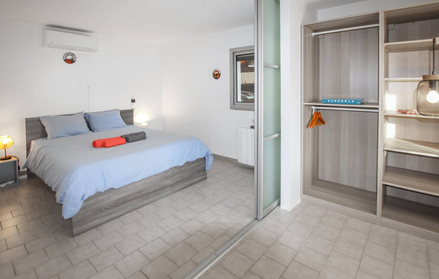 Appartement moderne avec piscine et Wi-Fi près du centre-ville de Puget in Lauris, Parc naturel régional du Luberon