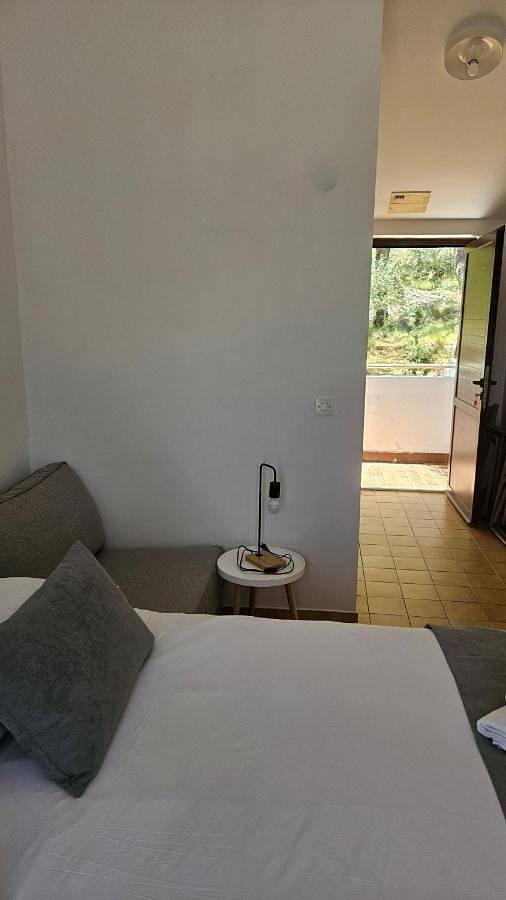 Room accomodation Jezera Lovišća in Tisno, Murter