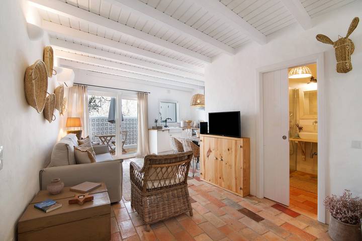 Maison de vacances 'Casa De Benafim 51' avec piscine partagée, jardin et Wi-Fi in District de Faro
