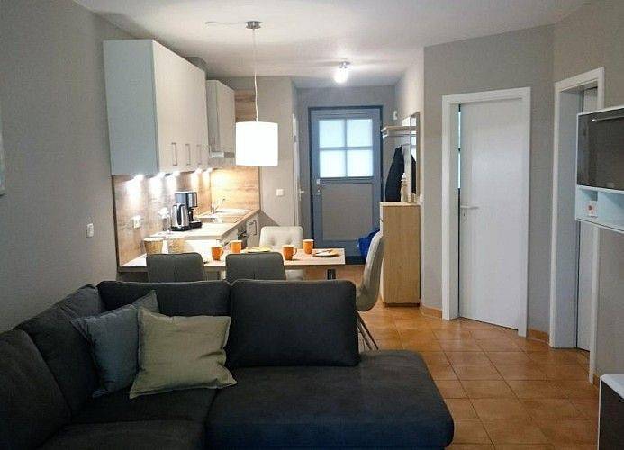 Apartamento entero, Neu eingerichtete Fewo mit Südterrasse, Garten in Kühlungsborn, Mar Baltico Mecklenburg