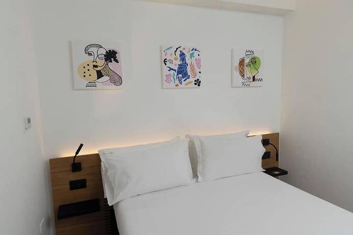 Appartement entier, Studio Double Supérieur avec Balcon in Bagheria, Province de Palerme