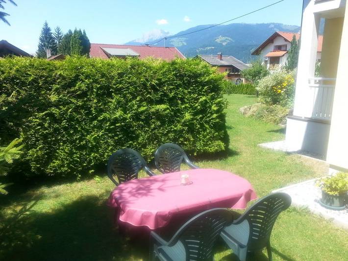 Ferienwohnung mit 2 Schlafzimmer in Hermagor-Pressegger See, Bezirk Hermagor