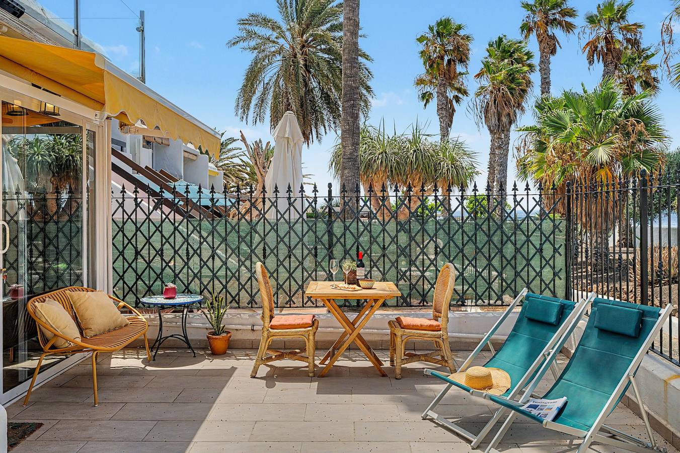 Appartement entier, Studio de vacances 'Estudio Sherazad' avec jardin privé et Wi-Fi in Puerto del Carmen, Tías