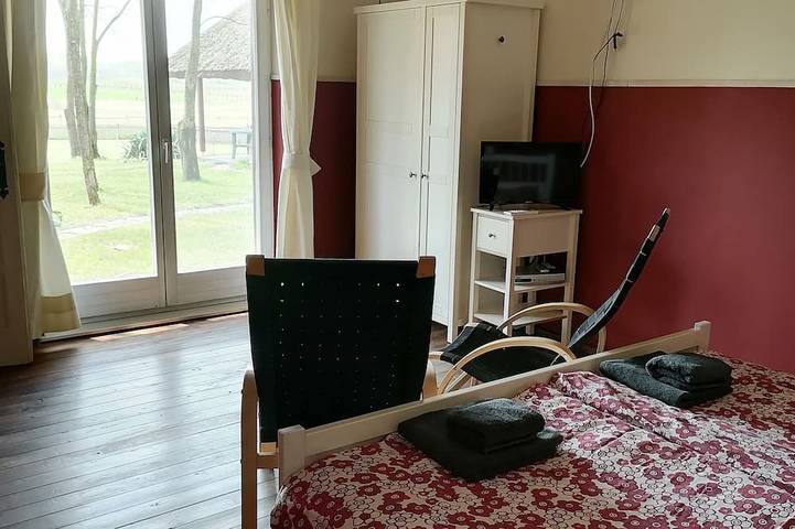 2 Häuser (bis zu 9 Personen) inmitten der Natur und mit privatem Swimmingpool in Orgovány, Kecskeméti járás