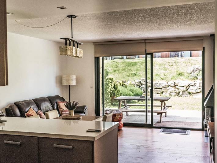 Gîte pour 6 personnes, avec terrasse ainsi que jardin et piscine à Saillagouse - 4