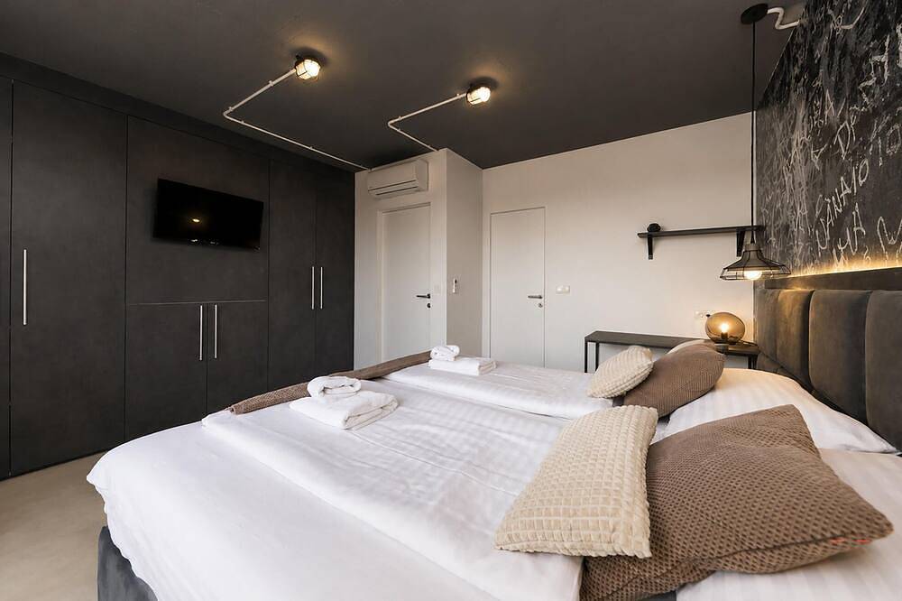 Lovely home in Zerava in Nin, Zadar