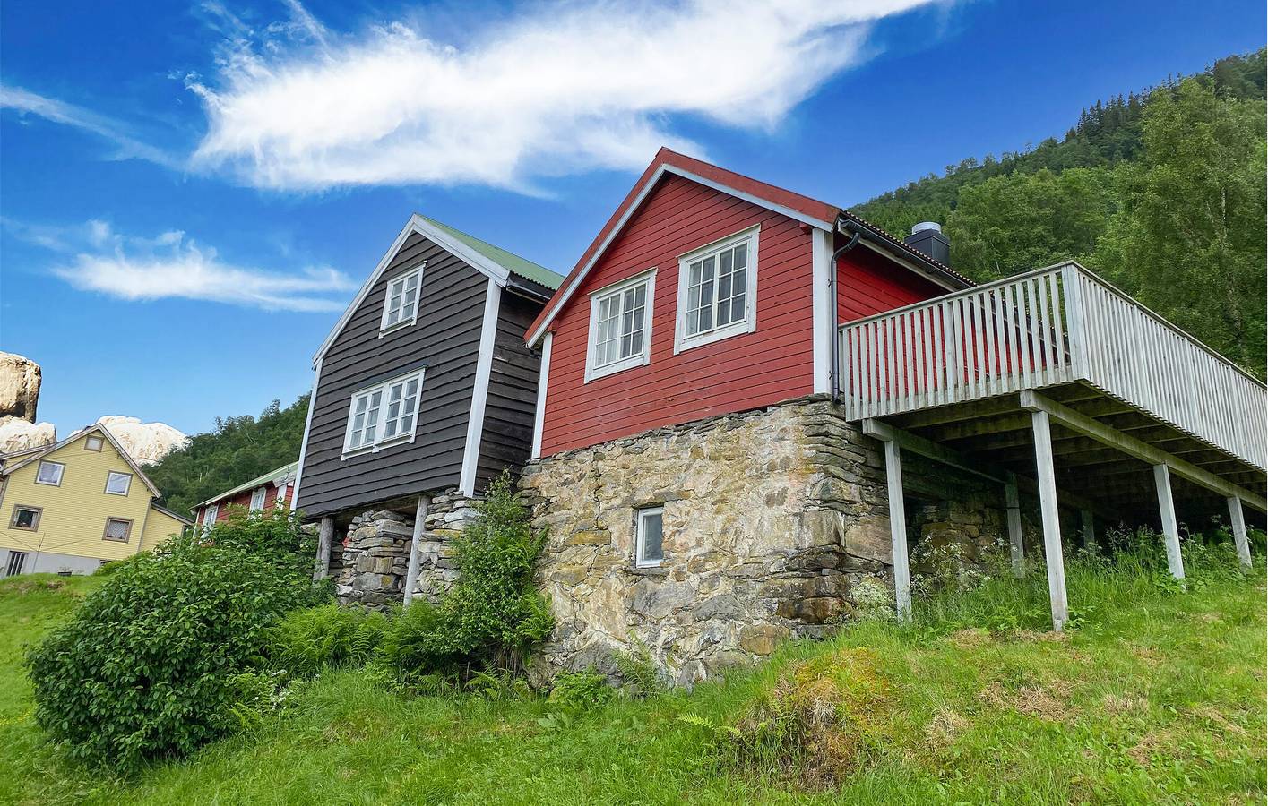 Ferienhaus für 8 Personen mit Terrasse in Bremanger