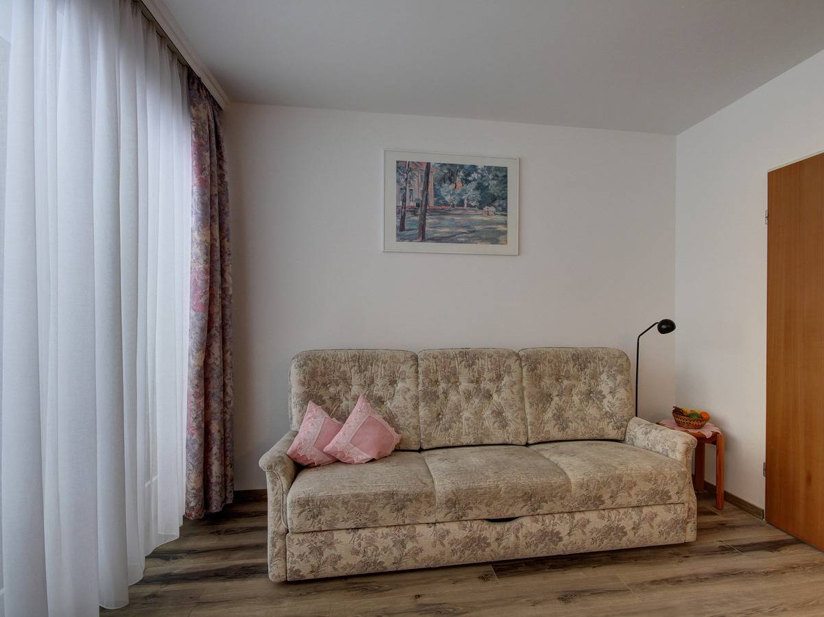 Apartamento vacacional entero, Ferienwohnung Ried - Chiemgau Karte - Holiday flat for 2 persons with balcony, bedroom, living room, kitchen, 50 sqm in Inzell, Alpes Bávaros
