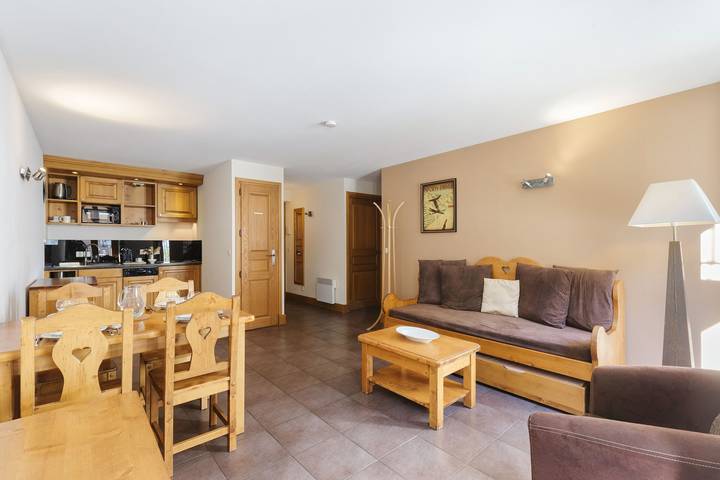 Appartement de vacances pour 4 personnes, avec Balcon et Jacuzzi ainsi que Piscine et Sauna