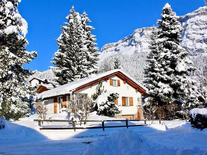 Villa für 4 Personen in Flims