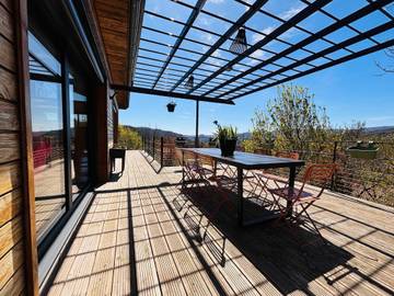 Gîte pour 8 personnes, avec terrasse à Lodève