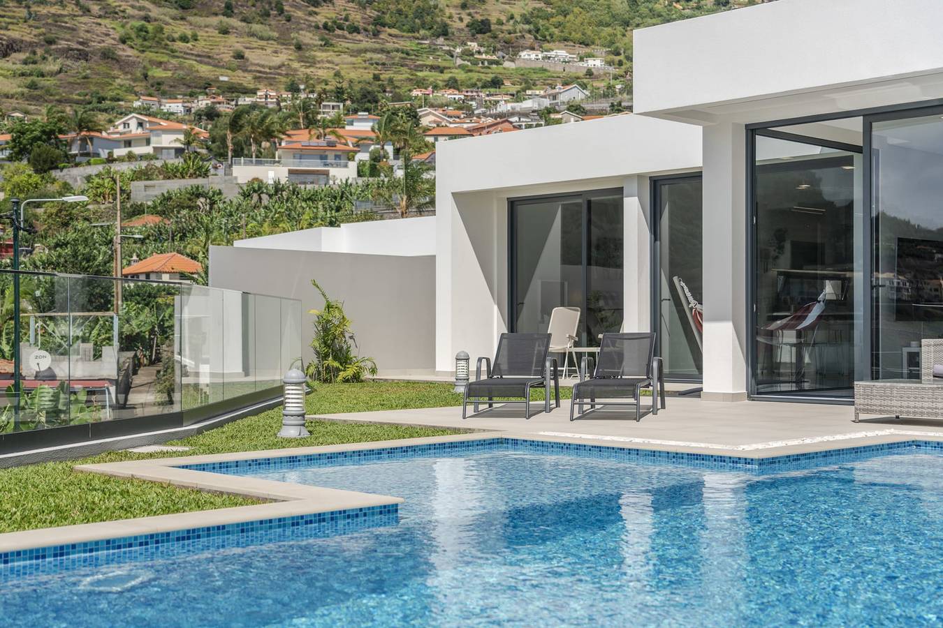 Ferienhaus für 6 Personen mit Terrasse in Arco da Calheta, Madeira