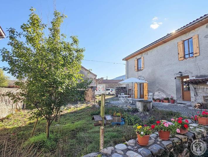 Gîte pour 6 personnes, avec jardin