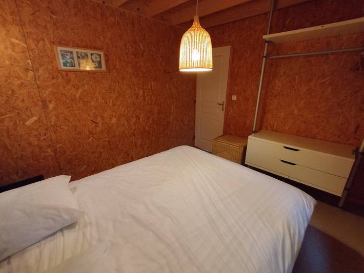 Chalet pour 5 personnes, avec terrasse et jardin, animaux acceptés dans Nièvre - 4