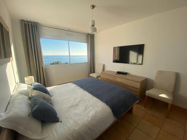 Villa pour 6 personnes, avec jardin et vue ainsi que terrasse et piscine à Ajaccio - 4