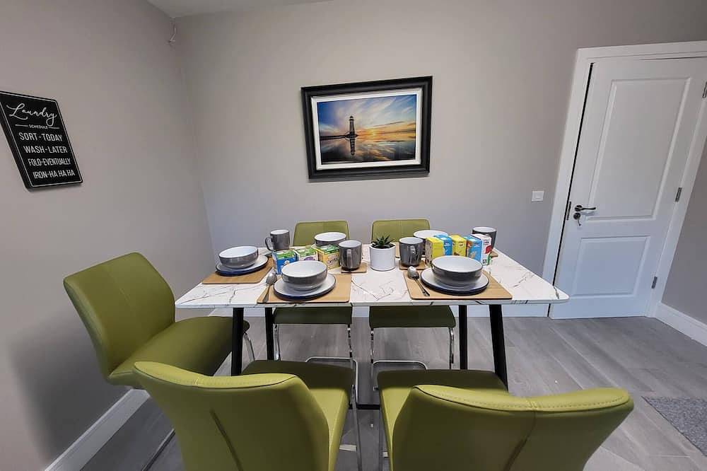 Old Market Street - Modern & Homely in City Center in Sligo, County Sligo