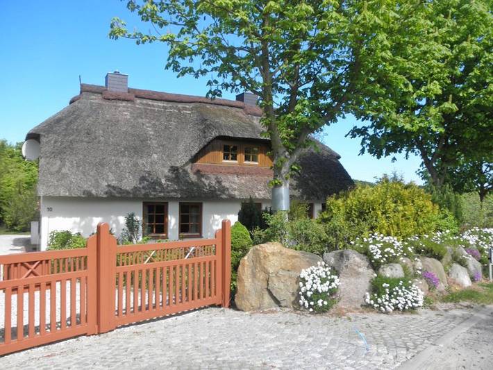 Ganze Wohnung, Ferienhaus Uhlenbusch Ferienwohnung 2 in Hagen Auf Rügen, Lohme