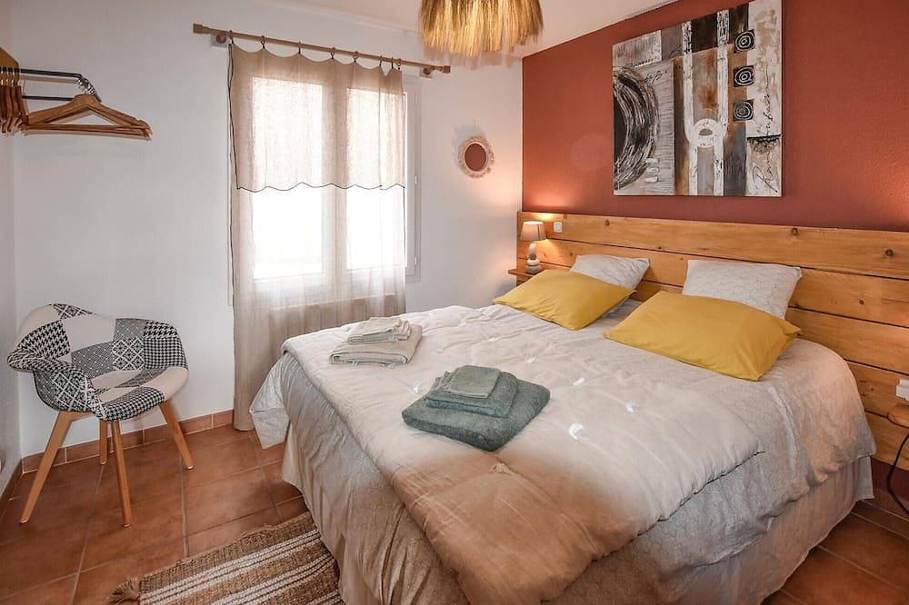 Stunning home in Vaison-la-Romaine with Wifi in Vaison-la-Romaine, Parc naturel régional du Mont-Ventoux