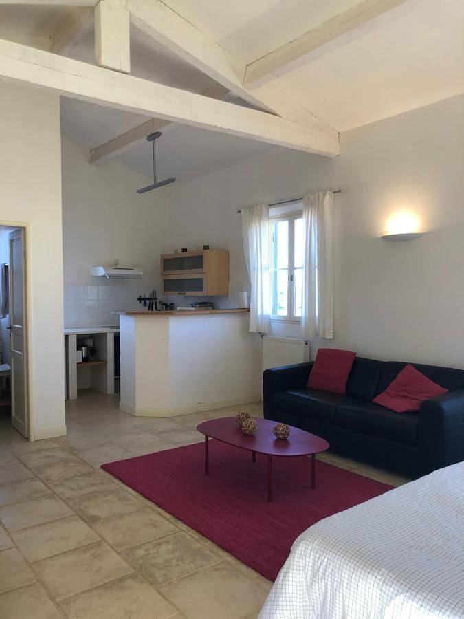 Gîte pour 2 personnes, avec jardin à Trets - 4