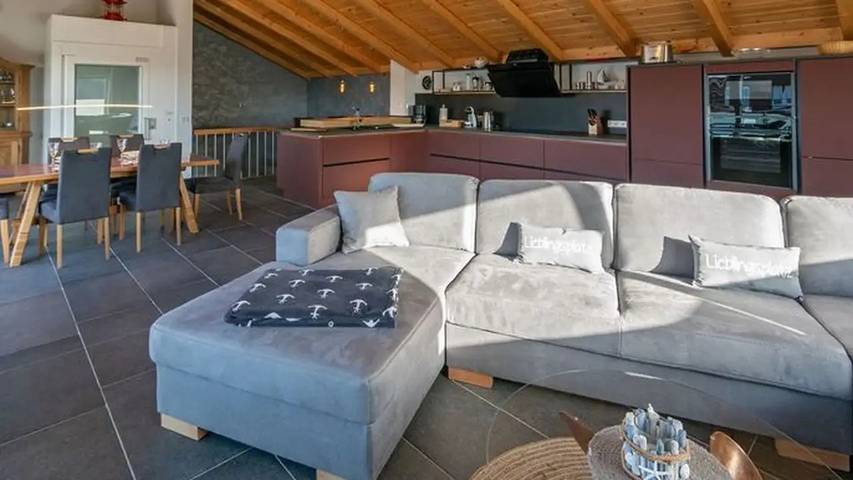 Ferienhaus für 6 Personen, mit Sauna und Garten sowie Balkon, mit Haustier