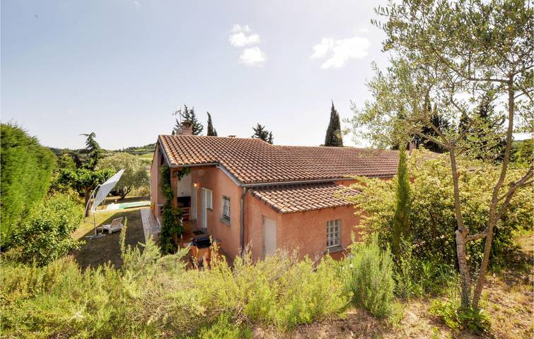 Location de vacances pour 8 personnes, avec terrasse ainsi que jardin et piscine à Limoux - 2