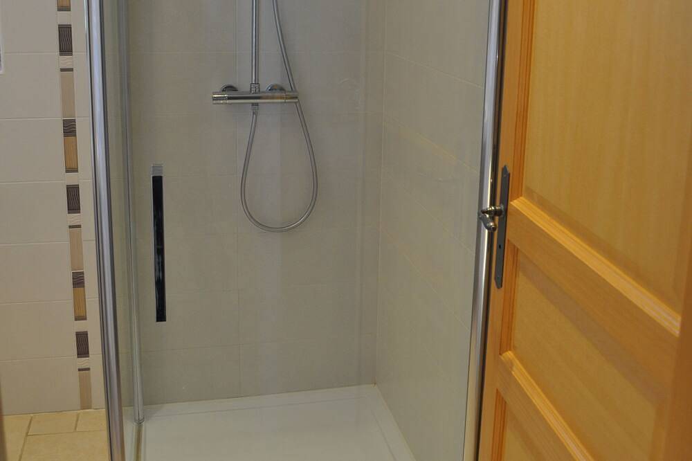 Cottage for 4 people in Sainte-Foy-de-Longas, Périgord Pourpre