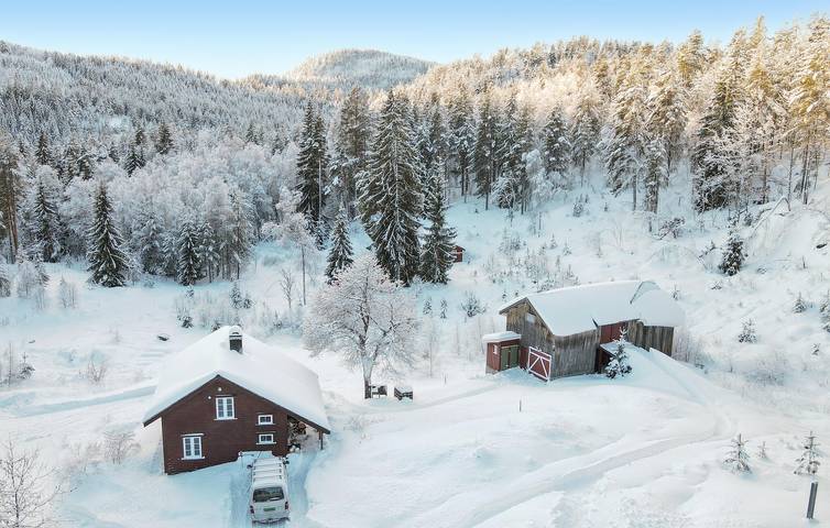 Ferienhaus für 7 Personen mit Terrasse in Gjerstad