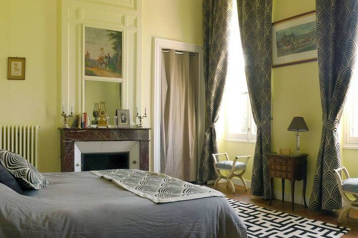 Gîte pour 18 personnes dans Sauveterre-Saint-Denis - 3