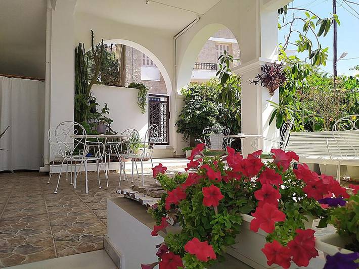 Gîte pour 3 personnes, avec vue ainsi que terrasse et jardin dans Pýlos - 4