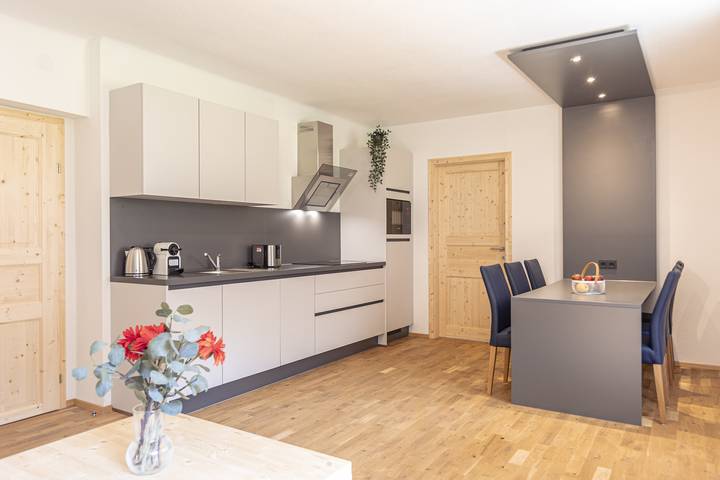 Ferienwohnung für 4 Personen, mit Sauna und Balkon sowie Whirlpool in Eisenerz - 2