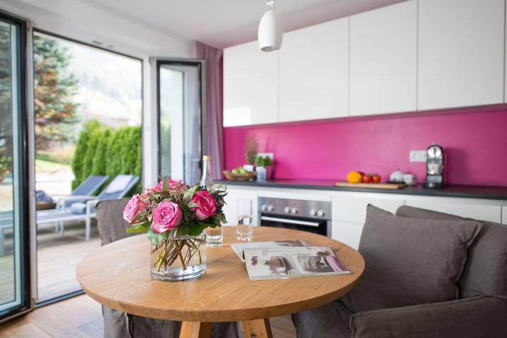 Ferienwohnung für 2 Personen, mit Terrasse und Garten sowie Pool, kinderfreundlich in Oberstdorf - 2