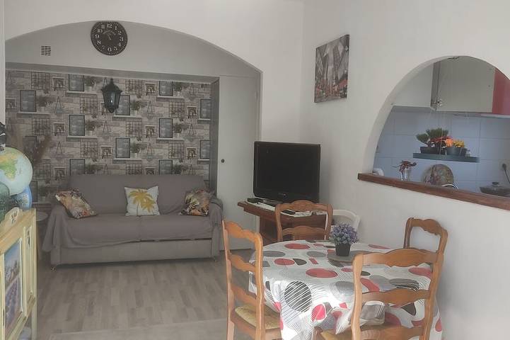 Gîte pour 4 personnes, avec balcon dans Arenes de Frejus - 4