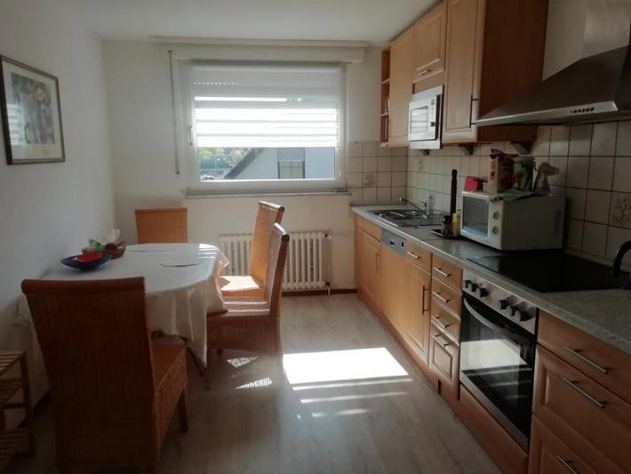 Ferienwohnung für 4 Personen, mit Balkon und Ausblick in Dinslaken