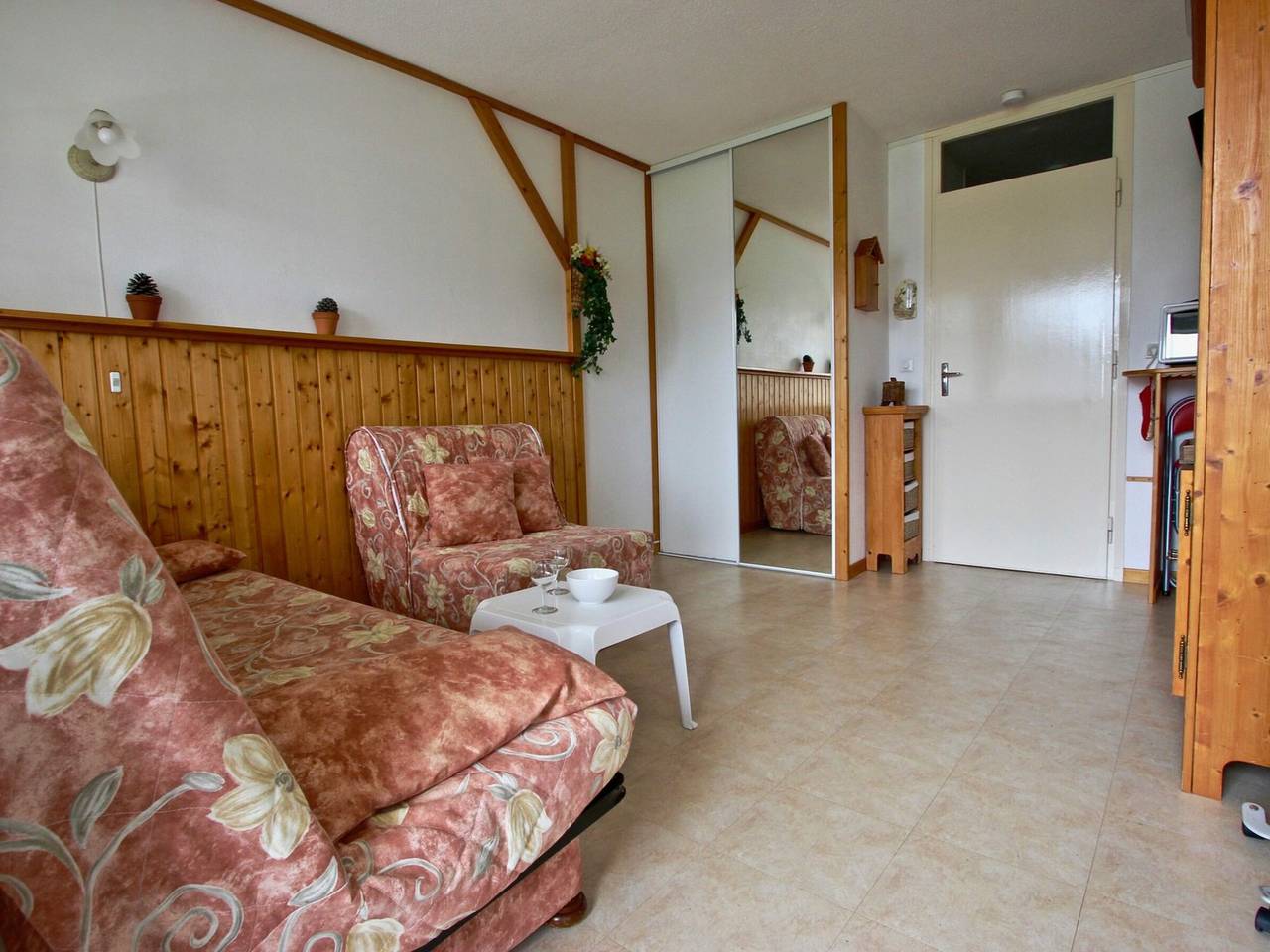 Studio entier, Studio de bon standing, balcon sud, 3 couchages in Chamrousse, Parc national des Écrins