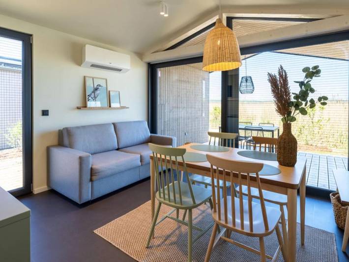 Guesthouse mit Terrasse und schönem Ausblick in Gemeinde Breitenbrunn am Neusiedler See, Leithaberg