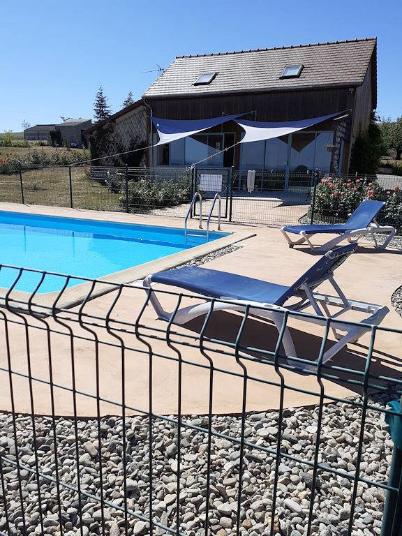 Gîte de la Roseraie in Louchy-Montfand, Allier