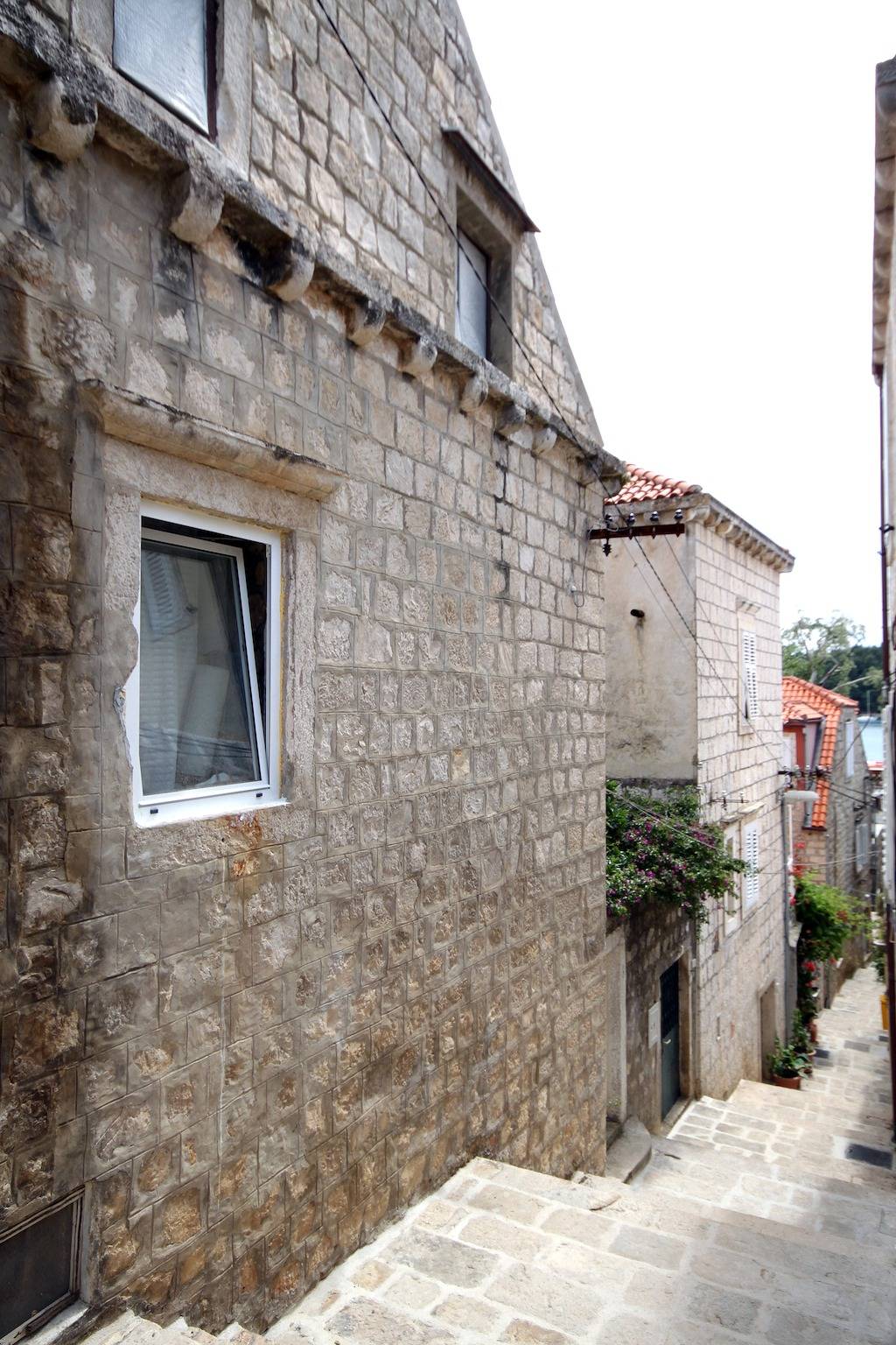 Entire apartment, One bedroom apartment with air-conditioning Cavtat, Dubrovnik A-8966-a in Cavtat, Dubrovnik-Neretva