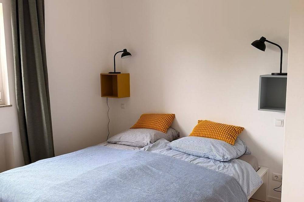 Ganze Wohnung, Modern renoviertes Ferienapartment in ruhiger und grüner Lage mitten in Boppard in Boppard, Mittelrhein
